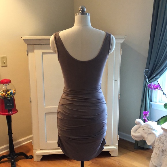 Emotion Dress - Picture 4 of 5